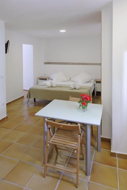 Apartamentos Gravina Tarifa Exteriör bild